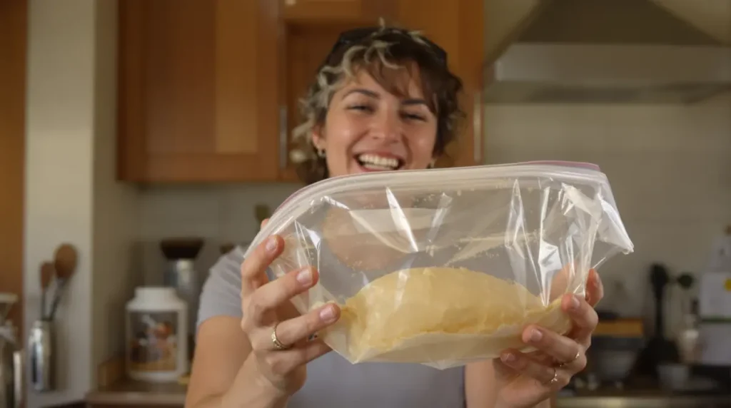 J’ai découvert cette astuce avec une simple boîte : ma pâte à tarte maison prête en 2 minutes chrono !